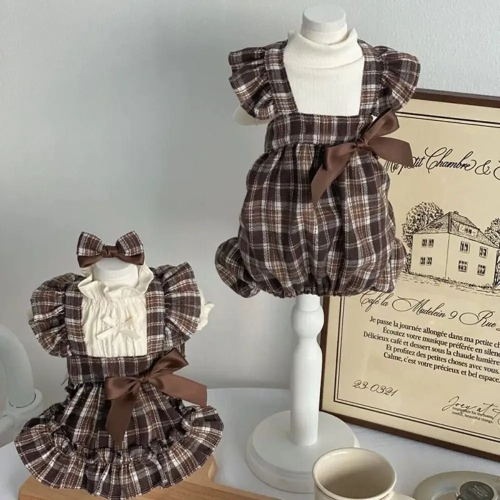 Vestido para Cães Pequenos de Poliéster com Design Xadrez Fino - Image 3