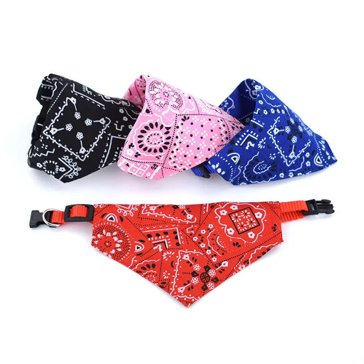 Bandana para Cães e Gatos de Nylon Lavável Ajustável - Imagem 5