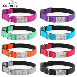 coleira personalizada para cães com material refletivo