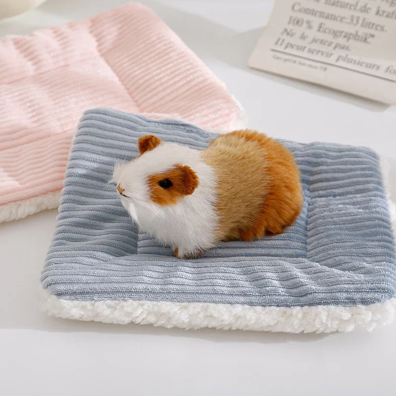 Tapete para Hamster de Lã Polar e Flanela com Lavagem Fácil - Imagem 3