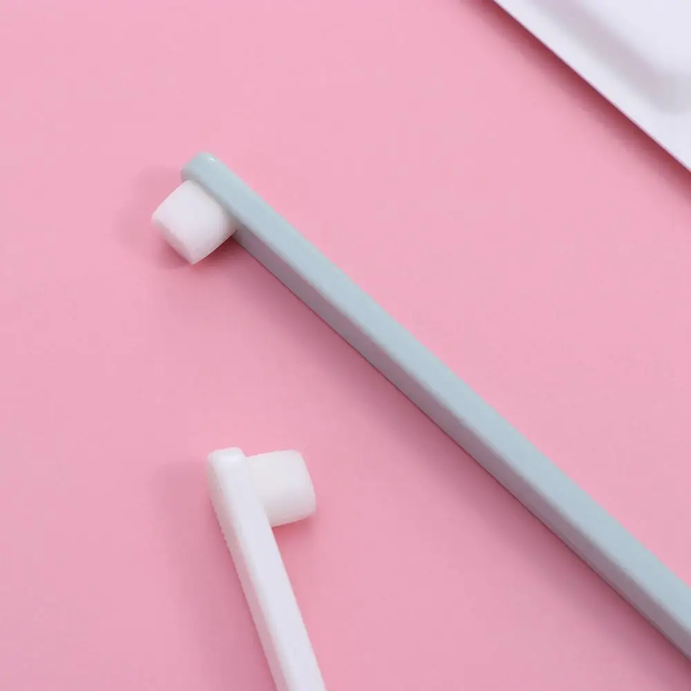 Escova de Dentes para Cães e Gatos com Cerdas Macias e Tampa - Imagem 2