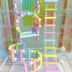 kit brinquedos de madeira para pássaros