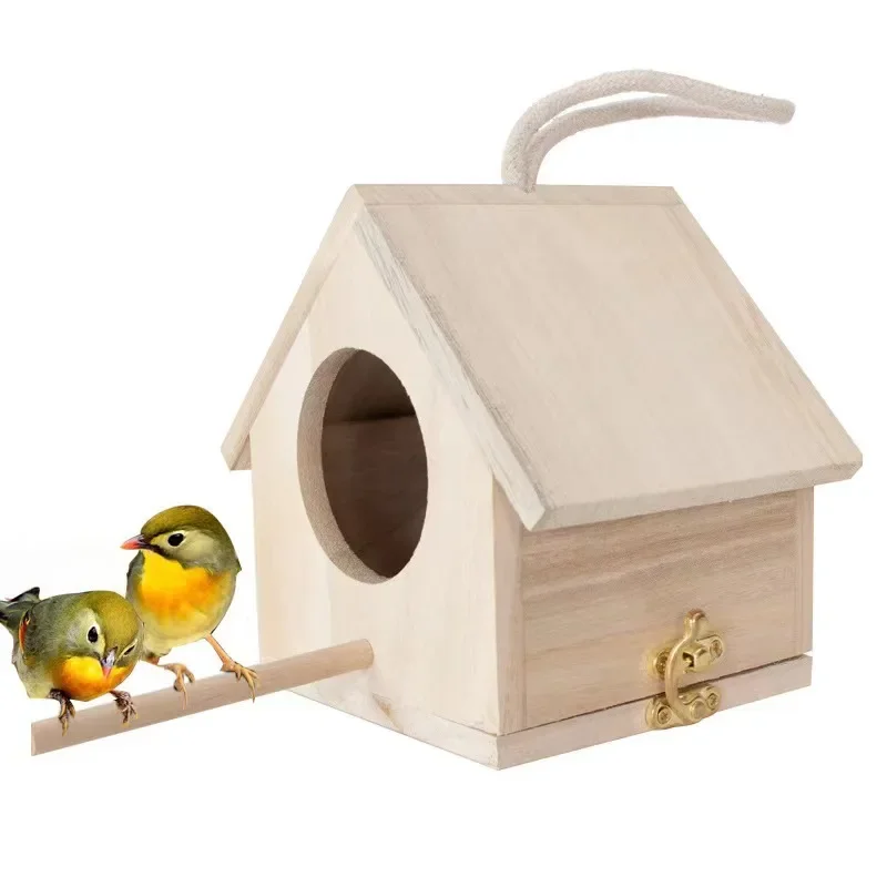 Casinha para Pássaros de Madeira Natural com Poste para Pendurar - Imagem 3