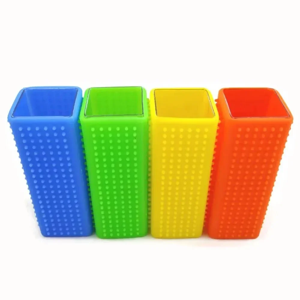 Escova Removedora de Pelos para Cães e Gatos de Silicone Oco - Imagem 2