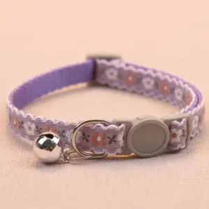 coleira ajustável floral bordada para gatos