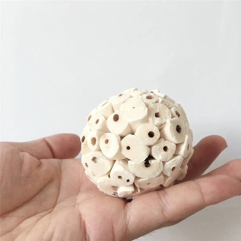Brinquedo de Forrageamento para Pássaros Bola de Sola Natural Pacote com 3 - Imagem 2