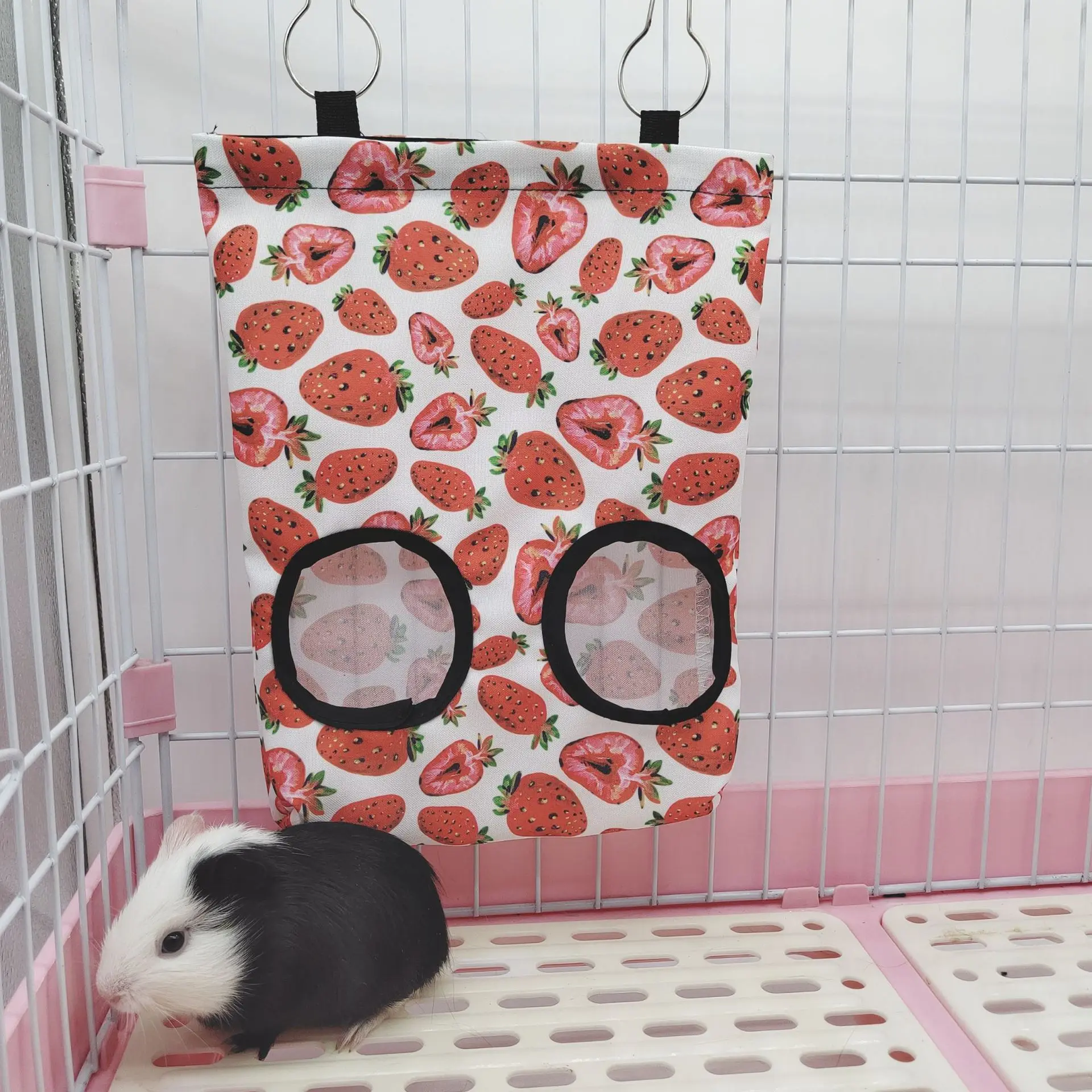 Saco de Feno para Coelhos e Roedores com Ganchos para Gaiola - Imagem 3