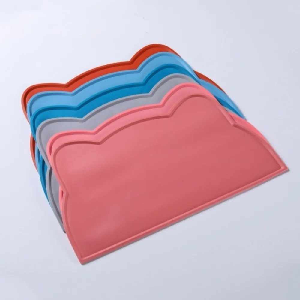 Tapete de Silicone para Alimentação de Pets 44x24cm Lavável - Image 4