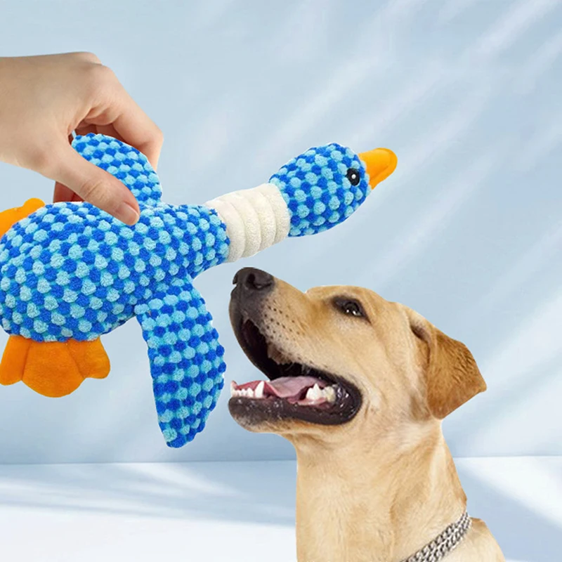 Brinquedo de Pelúcia para Cães em Formato de Pato com Som Rangente - Imagem 4