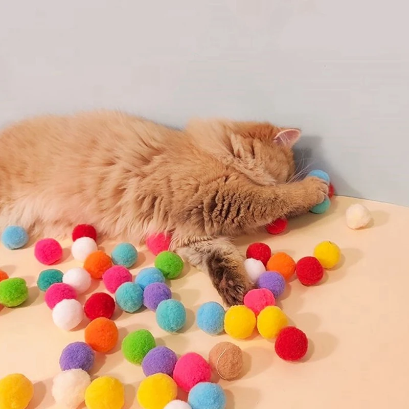 Bolinhas de Pelúcia para Gatos Coloridas com Lançador - Imagem 3