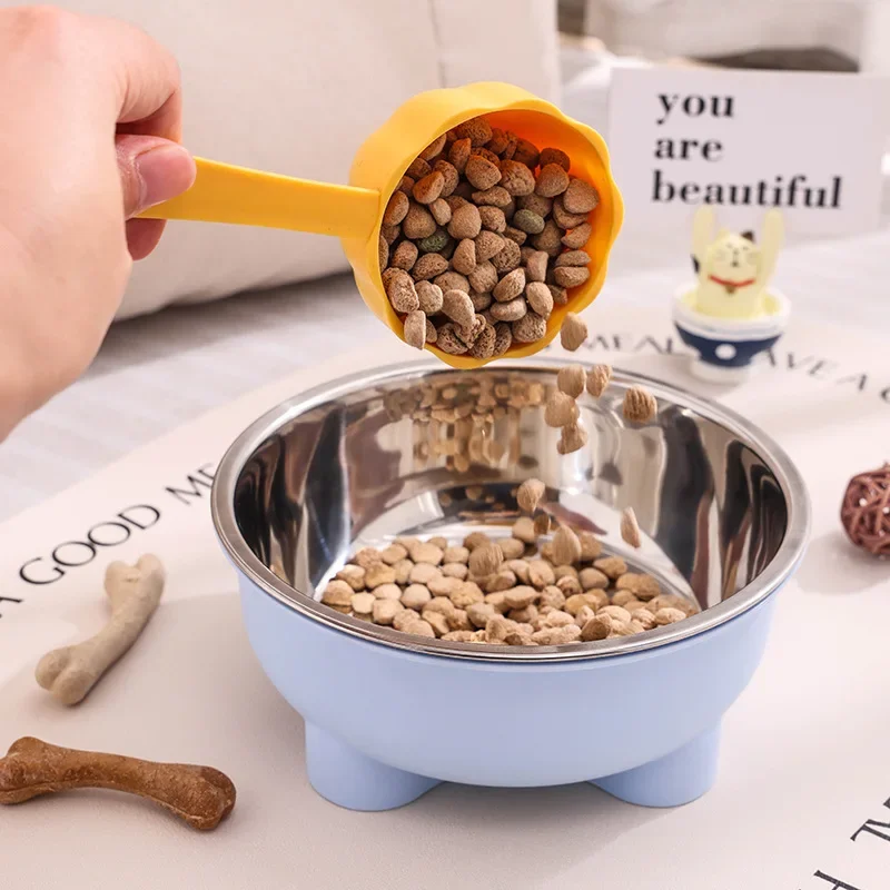 Tigela de Aço Inoxidável para Cães e Gatos 600 ml com Base Antiderrapante - Imagem 3