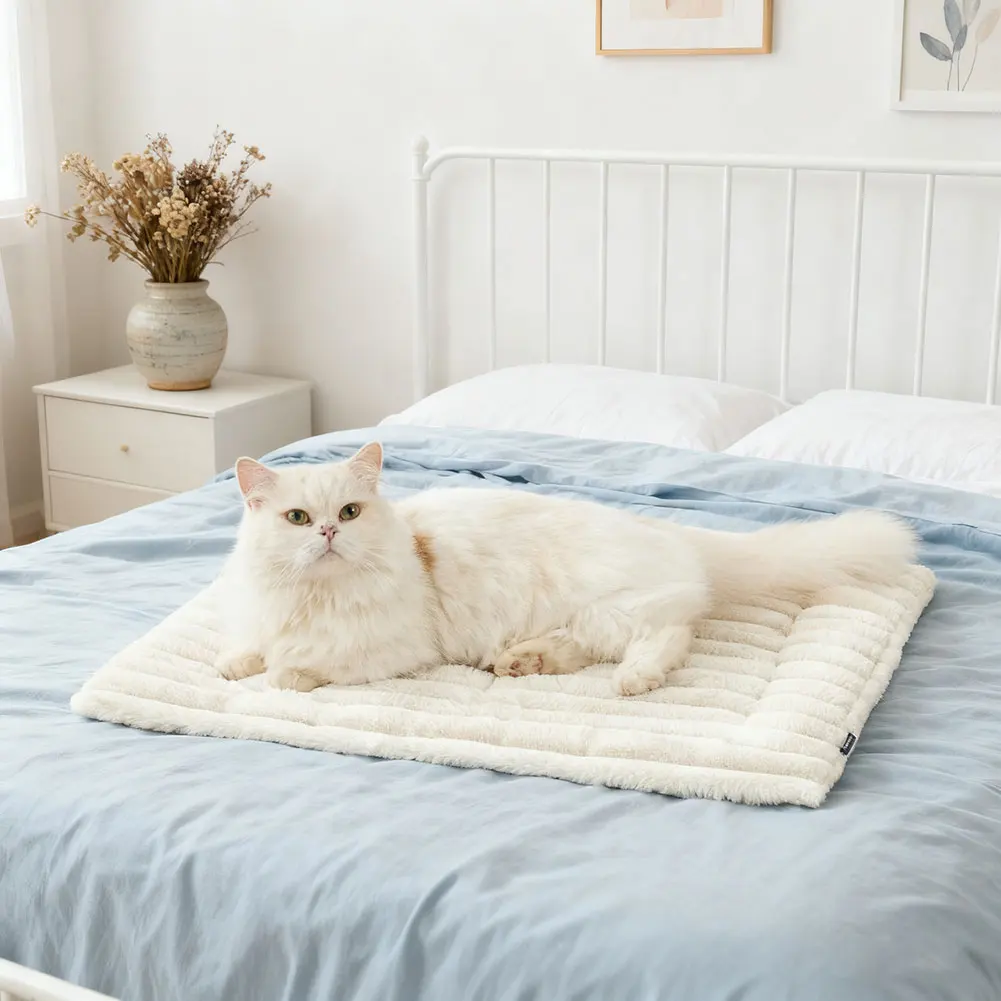 Tapete Autoaquecido para Cães e Gatos com Capa Lavável à Máquina - Imagem 3