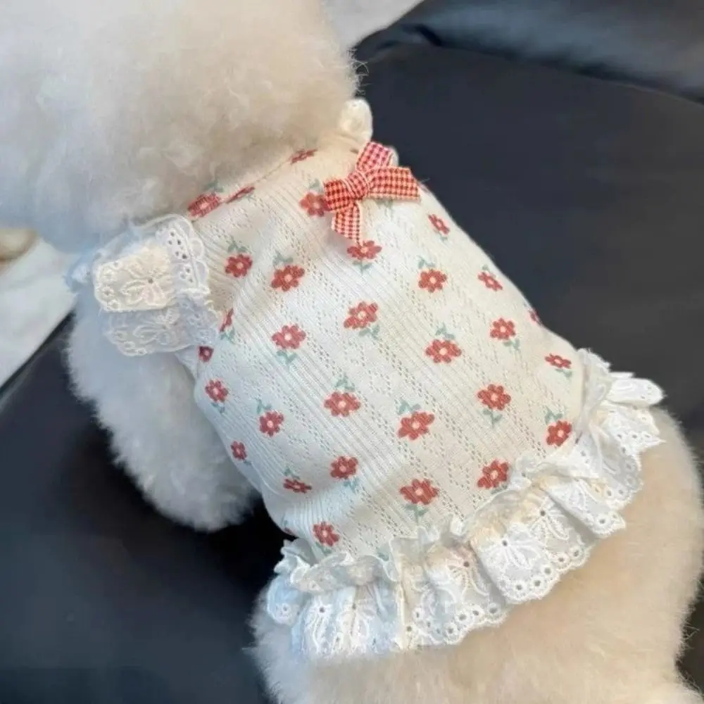 Colete Camisola Floral para Cães e Gatos com Renda e Manga Borboleta - Image 4