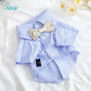 camisa listrada azul para cães pequenos