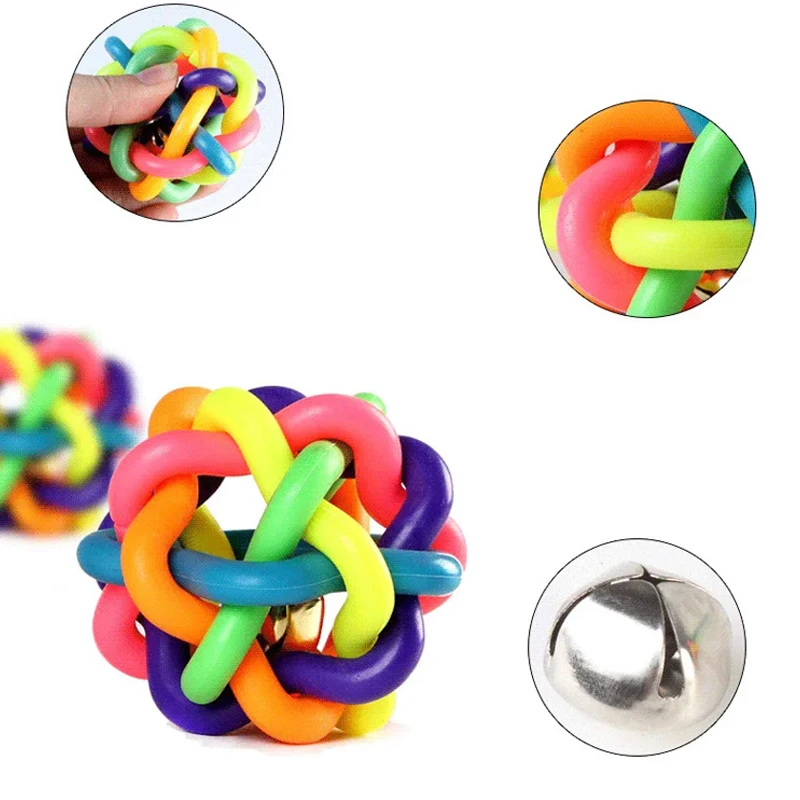 Brinquedo Bola Sino para Cães de Plástico Média 6,5 cm - Imagem 6