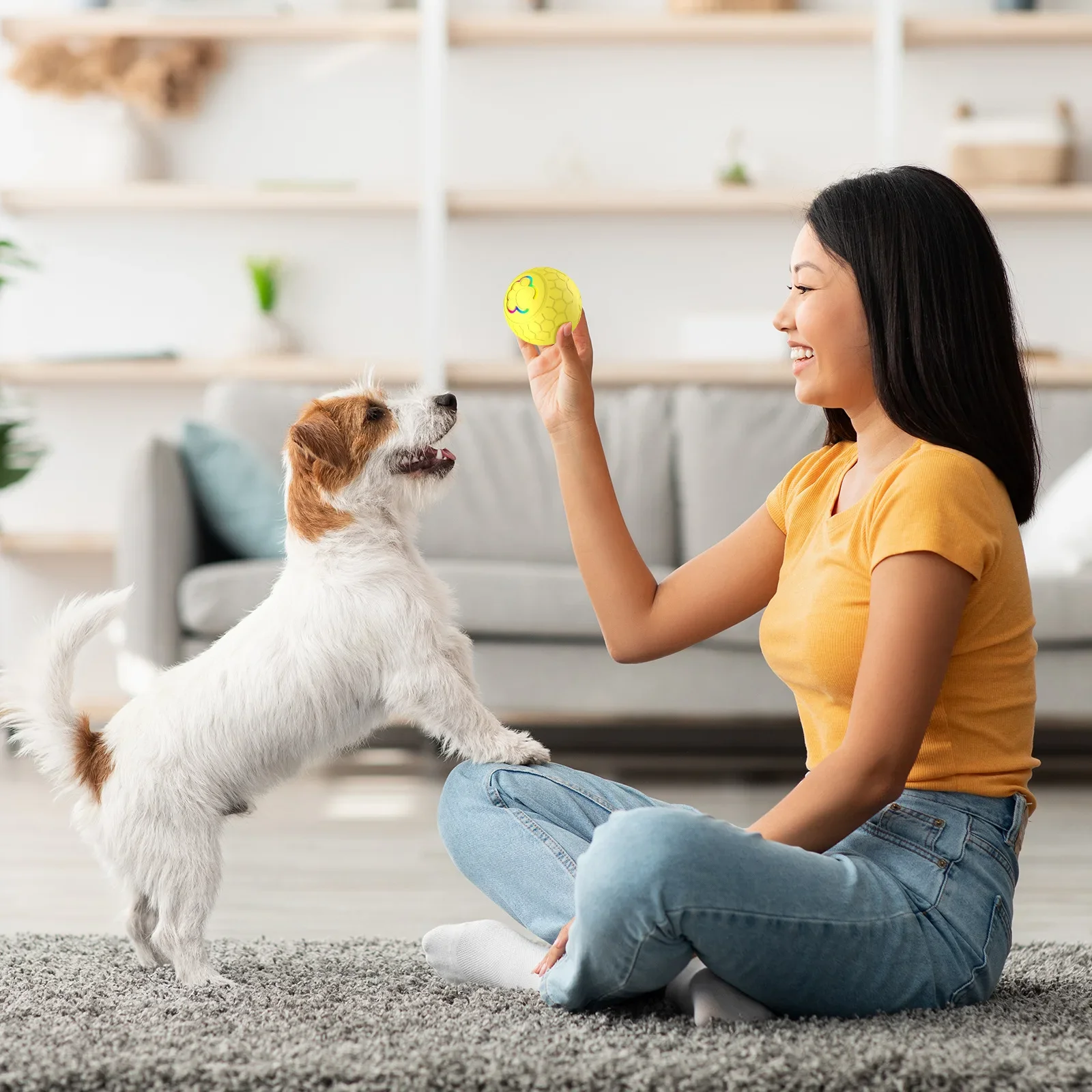Bola Inteligente para Cães e Gatos com LED Recarregável USB - Imagem 5