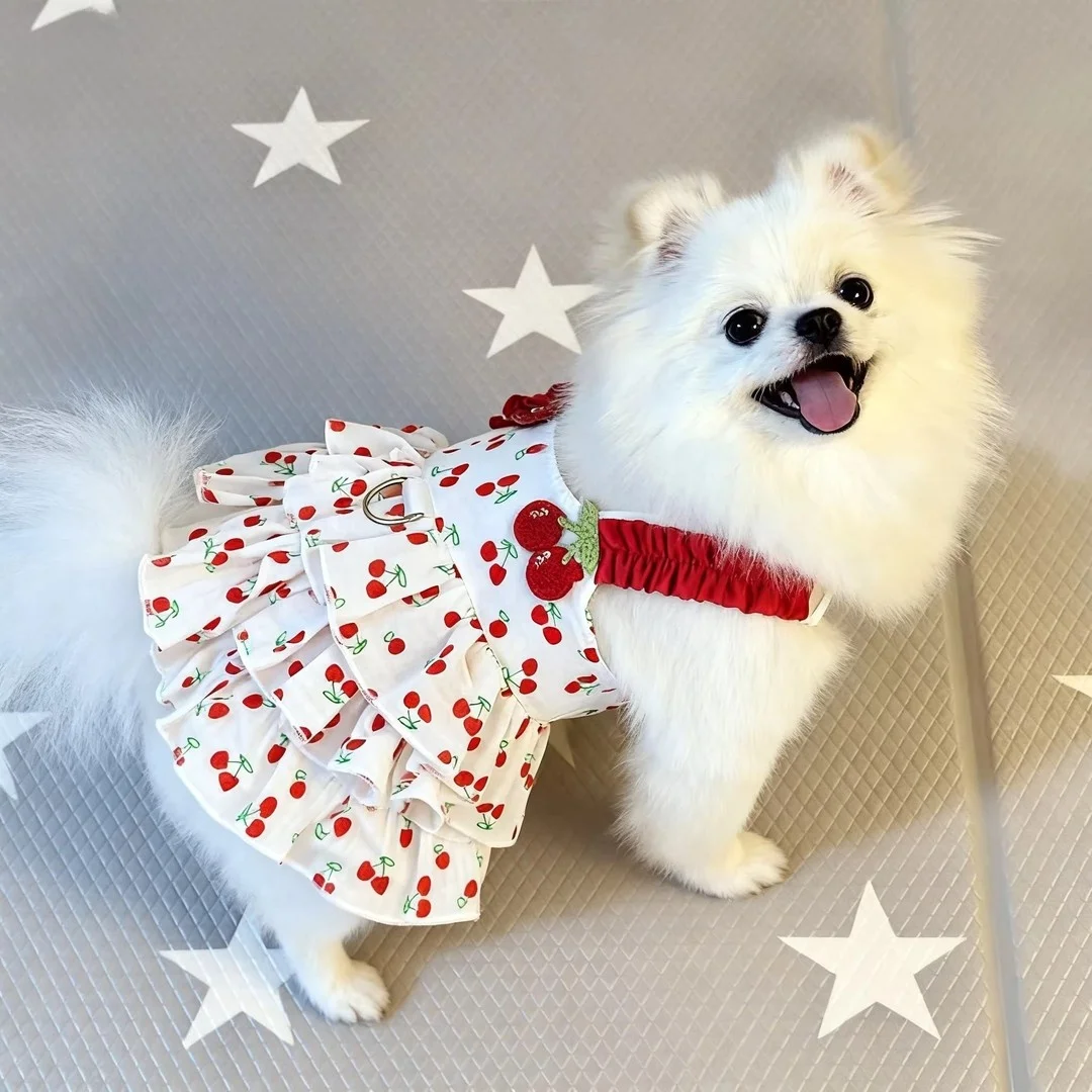 Vestido Halter Cereja para Cães e Gatos com Material Respirável - Imagem 5