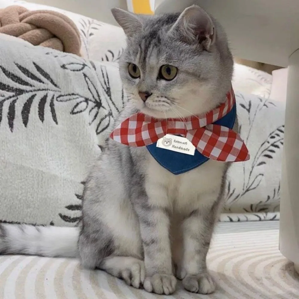 Bandana para Cães e Gatos de Poliéster com Laço Xadrez - Imagem 3