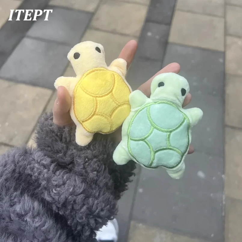 Brinquedo de Pelúcia Tartaruga para Cães Pequenos 10cm com Som Interno - Imagem 5