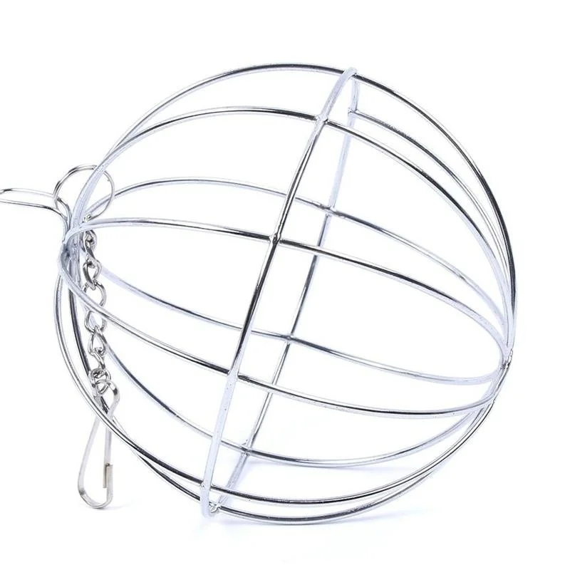 Bolinha Porta Feno para Roedores de Aço Inoxidável 8,5 cm com Gancho - Imagem 6
