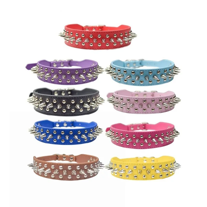 Coleira Ajustável de Couro PU para Cães Pequenos e Gatos com Rebites - Imagem 6