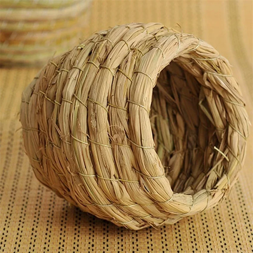 Ninho de Palha Natural para Pássaros e Hamsters Feito à Mão - Imagem 2