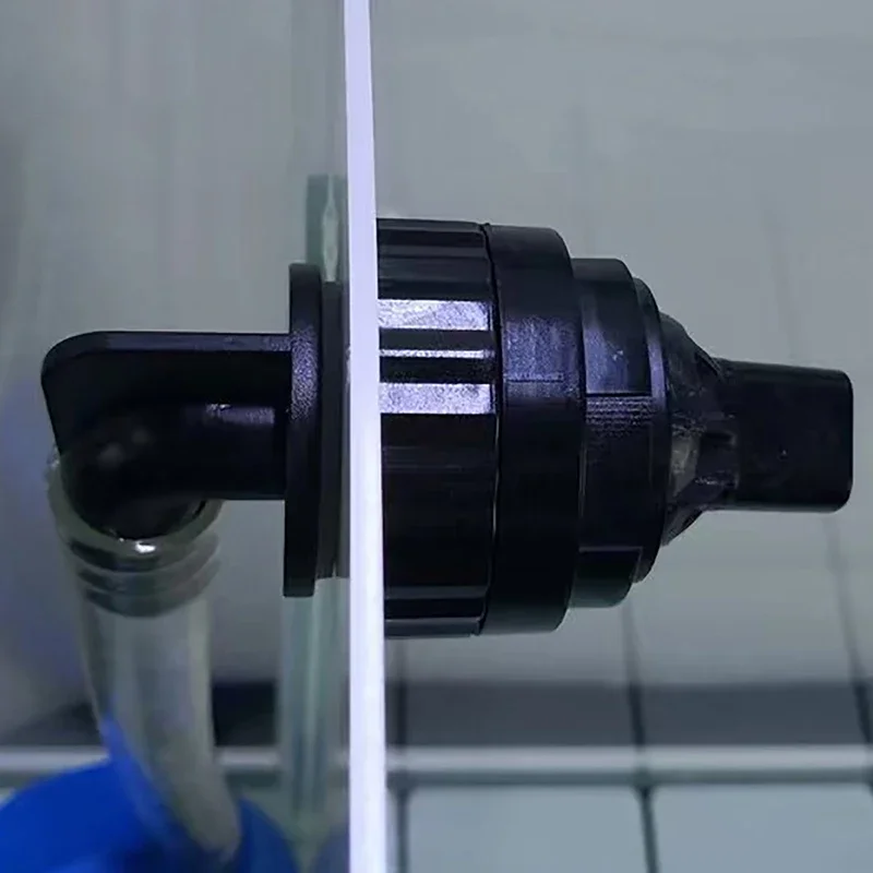 Bico de Saída para Aquário de Plástico com Vedação para Vidro até 15 mm - Imagem 3