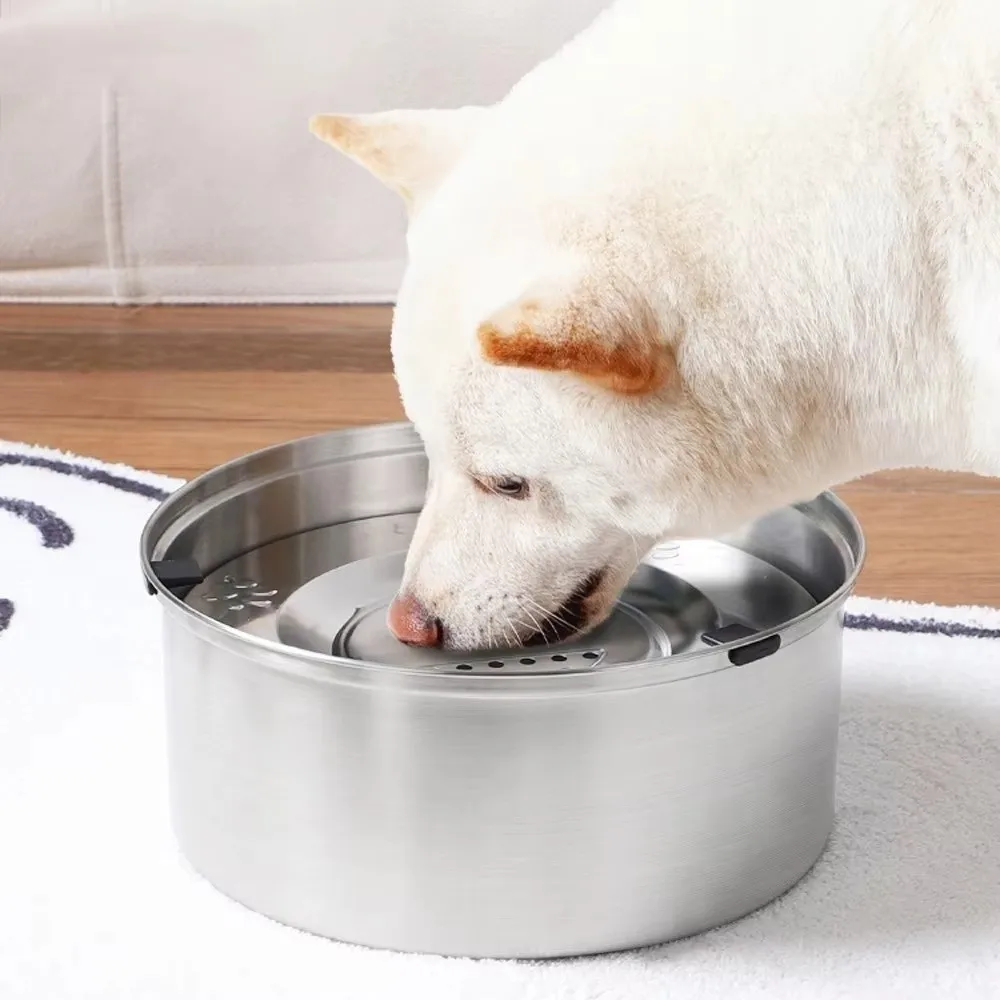 Tigela de Água para Cães em Aço Inoxidável Antiderrapante - Imagem 5