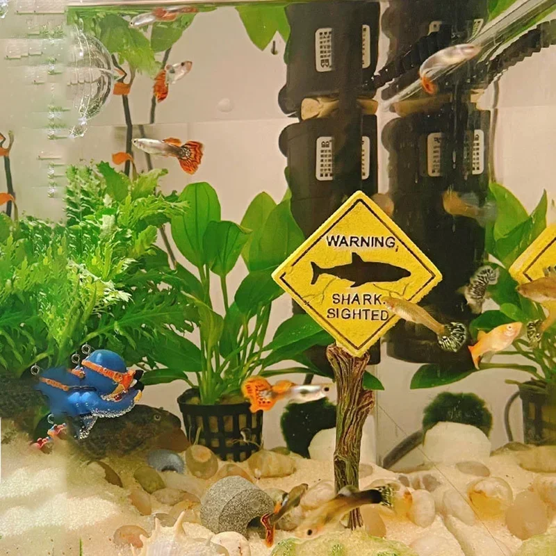 Decoração de Aquário Tubarão Artificial em Resina - Imagem 4