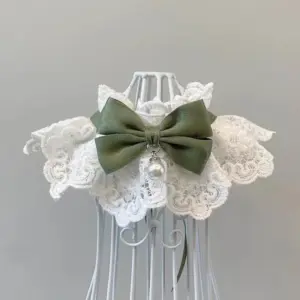 coleira babador de renda floral para gatos