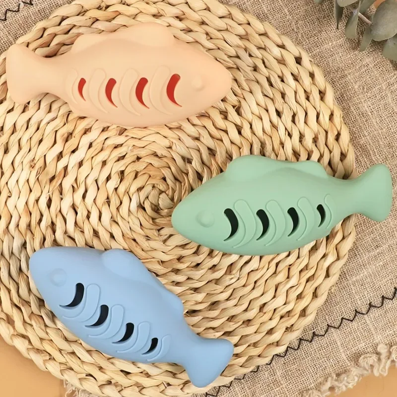 Brinquedo para Gatos Peixe Silicone com Dispensador de Petiscos - Imagem 6