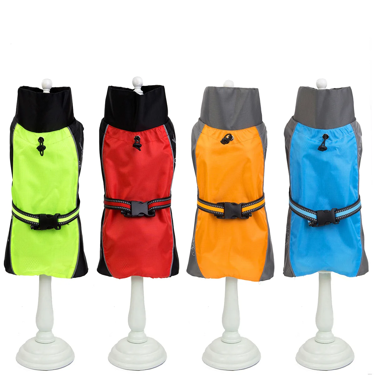 Capa de Chuva para Cães Grandes com Capuz Ajustável - Image 5