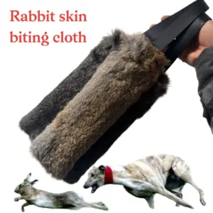 brinquedo de pano para cães de pele de coelho