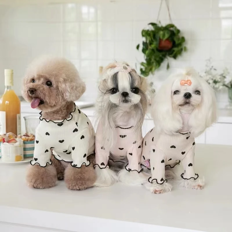 Colete para Cães e Gatos com Estampa de Coração para Inverno - Image 2
