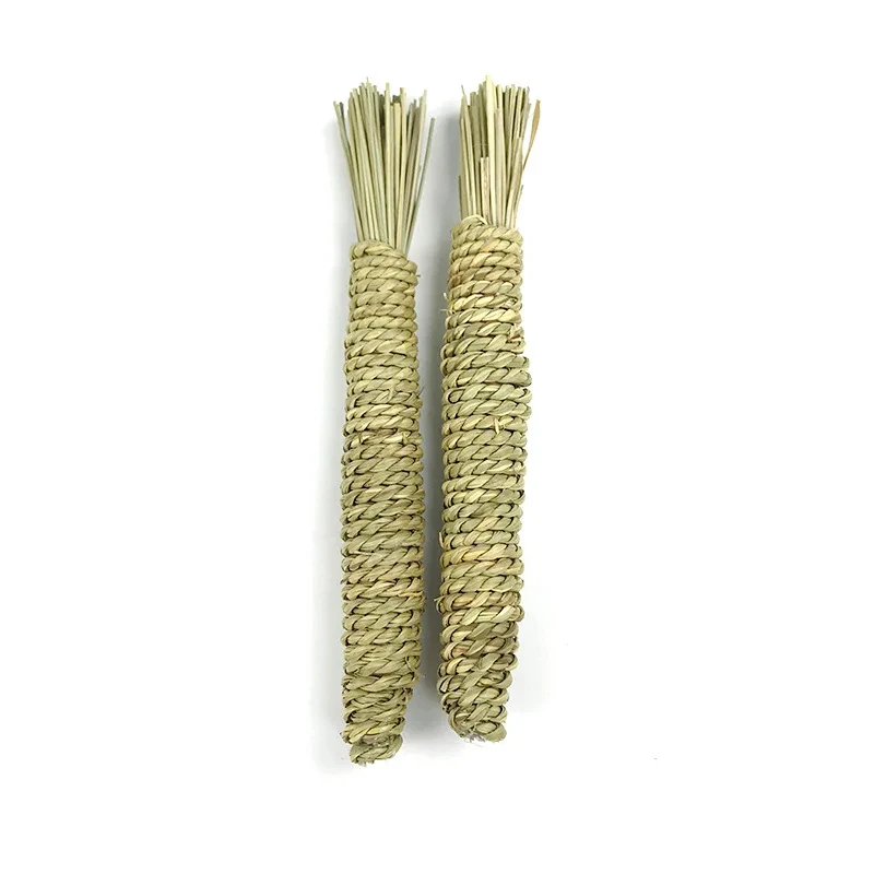 Brinquedos de Roer para Coelhos: Cenouras de Palha Trançada para Limpeza dos Dentes - Imagem 6
