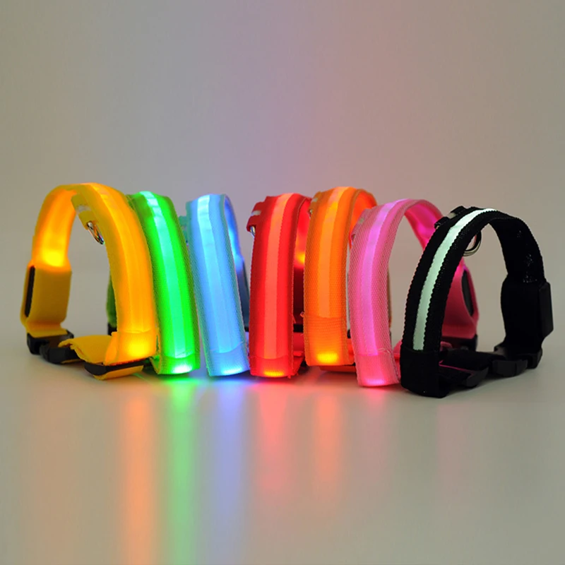 Coleira de LED para Cães e Gatos de Nylon Ajustável Brilha no Escuro - Imagem 5