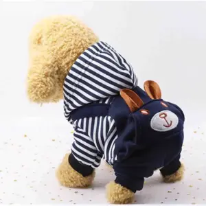 roupa de pelúcia para cães e gatos