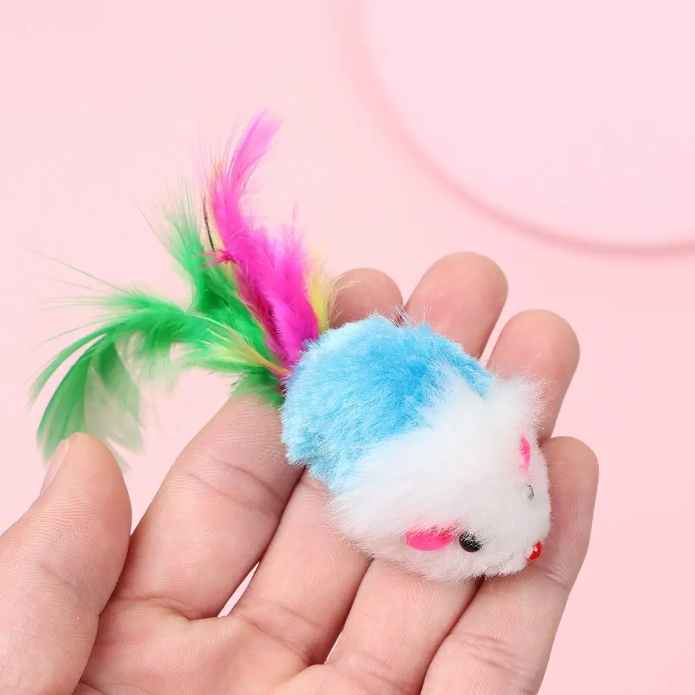 Kit 10 Ratos de Brinquedo para Gatos com Chocalho e Pena - Imagem 4
