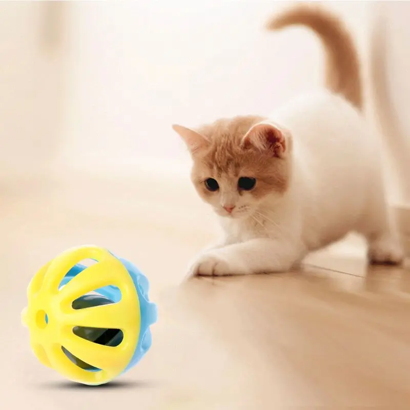 Bolas Ocas para Cães e Gatos 10 Unidades com Sino Embutido 3,5 cm - Imagem 6