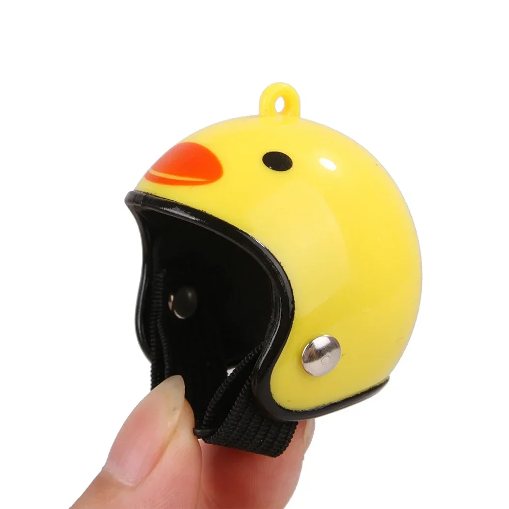 Capacete de Plástico para Pássaros 4x4,5 cm com Elástico Ajustável - Imagem 3