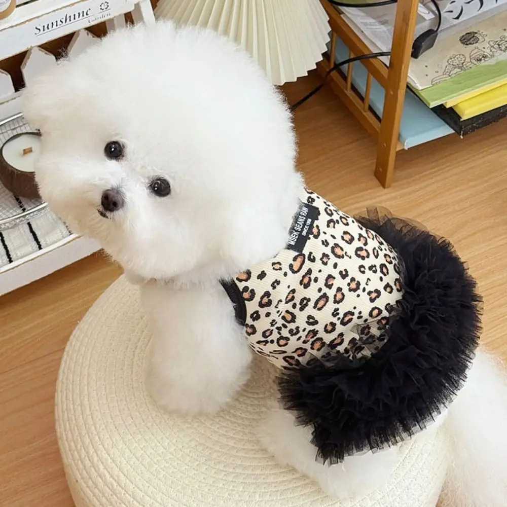 Vestido para Cães e Gatos Pequenos de Poliéster Leve para Verão - Imagem 5