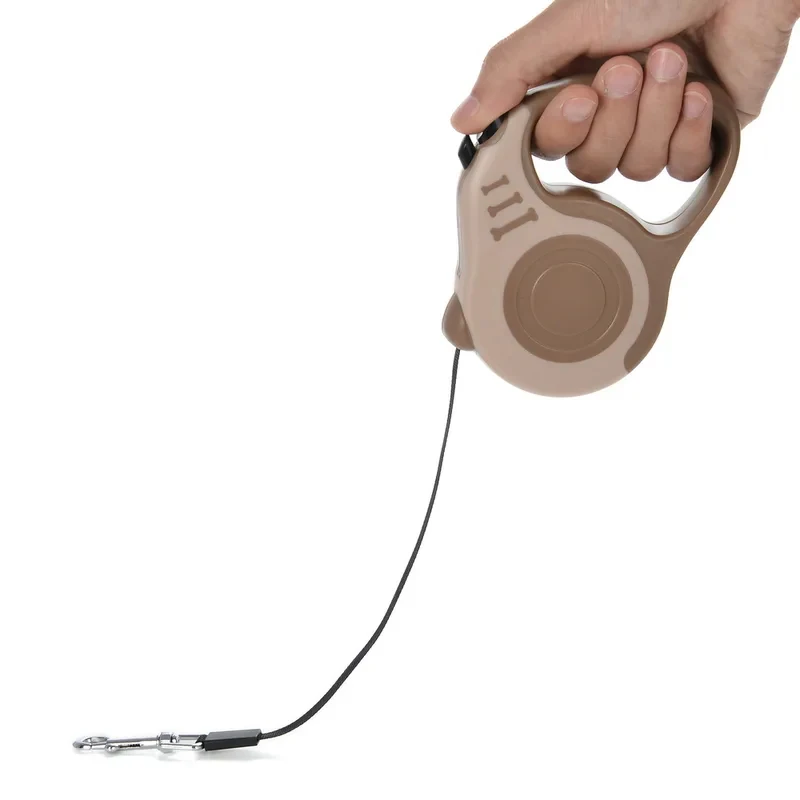 Coleira Retrátil para Cães e Gatos Recarregável USB para Passeio - Image 3