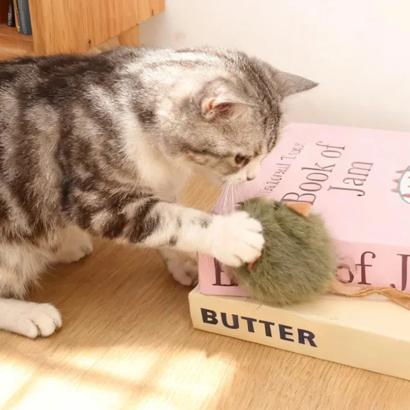 Brinquedo de Rato para Gatos de Pelúcia com Som Estridente - Imagem 3