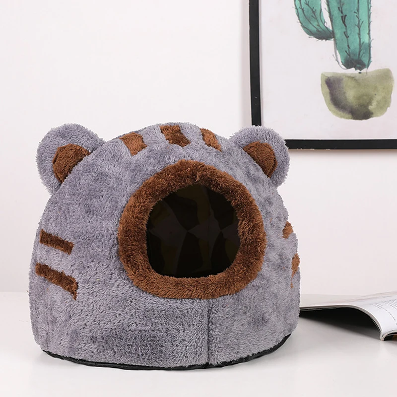 Cama Toca para Gatos em Pelúcia Formato Urso para Gatos de até 2,5 kg - Image 2