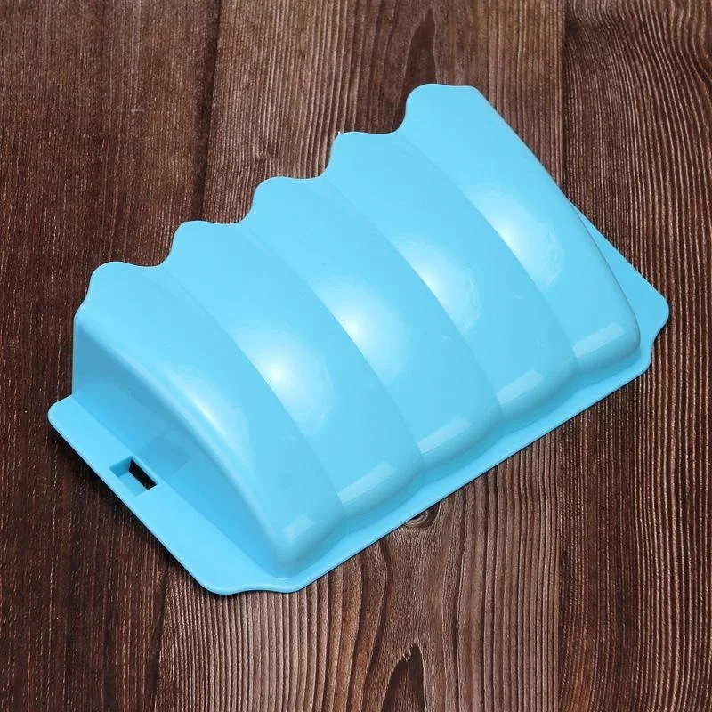 Comedouro de Feno para Coelhos e Roedores Plástico 25 cm com Fixação na Gaiola - Image 6