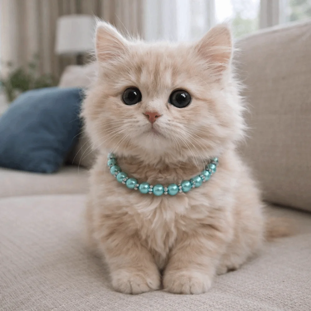 Coleira para Gatos com Pérolas Simuladas e Laço Ajustável - Image 2