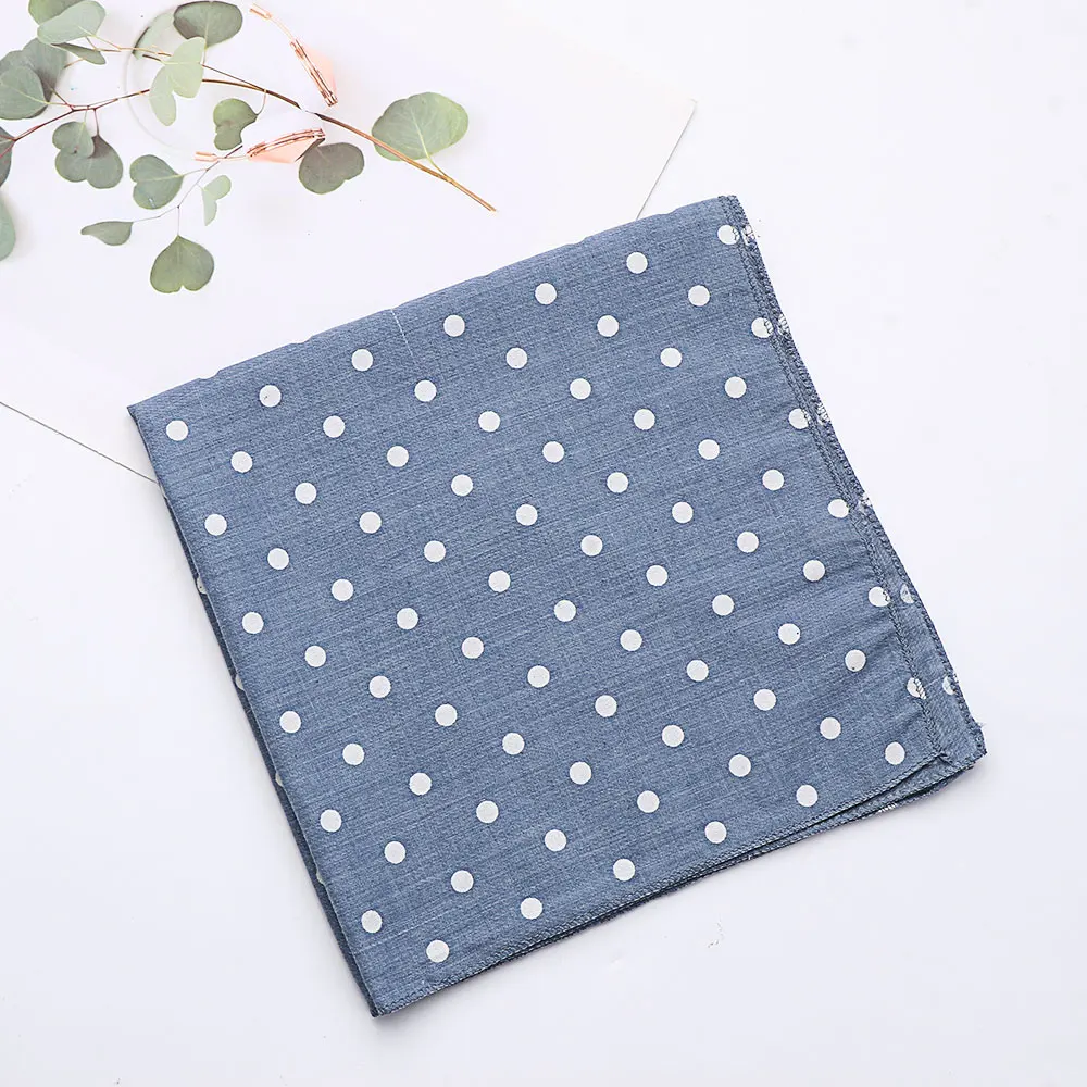 Bandana de Algodão para Cães e Gatos Estilo Lenço 42x42 cm - Imagem 4