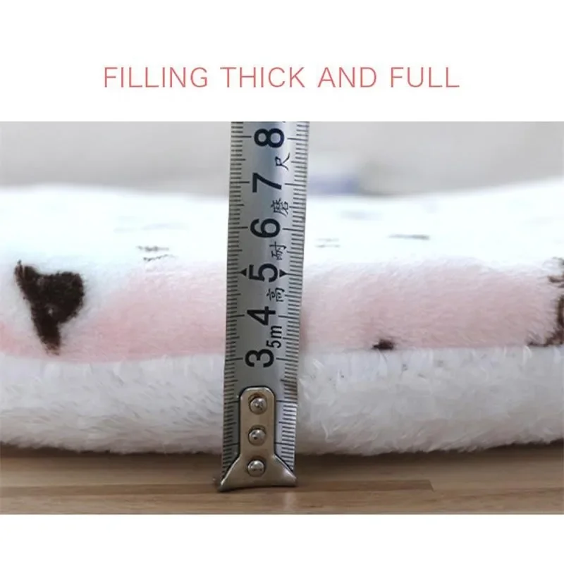 Cama Redonda para Cães Pequenos e Gatos de Lã Macia Lavável - Image 4