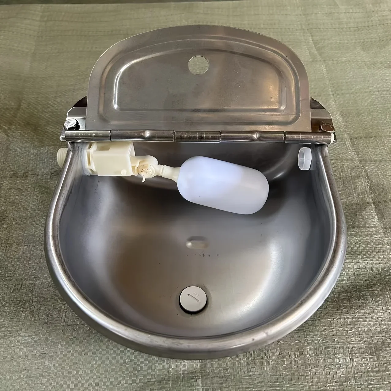 Tigela Dispensadora Automática Damaly para Cães e Gatos Aço Inoxidável - Imagem 3