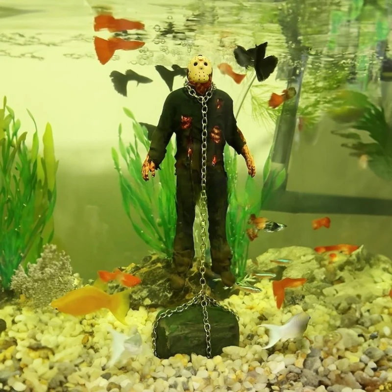 Decoração Aquário Personagem Jason de Resina 20 cm - Image 2